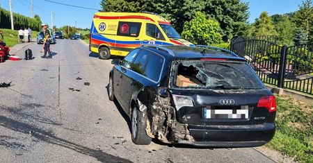 Wypadek w Futomie. Motocyklista trafił do szpitala śmigłowcem LPR