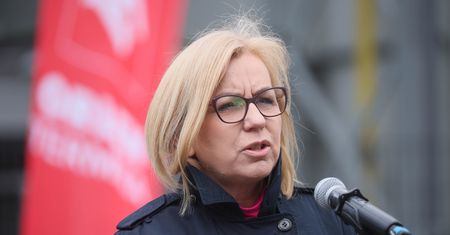 Hennig-Kloska reaguje na akcję CBA. "Przyszedł czas rozliczeń"