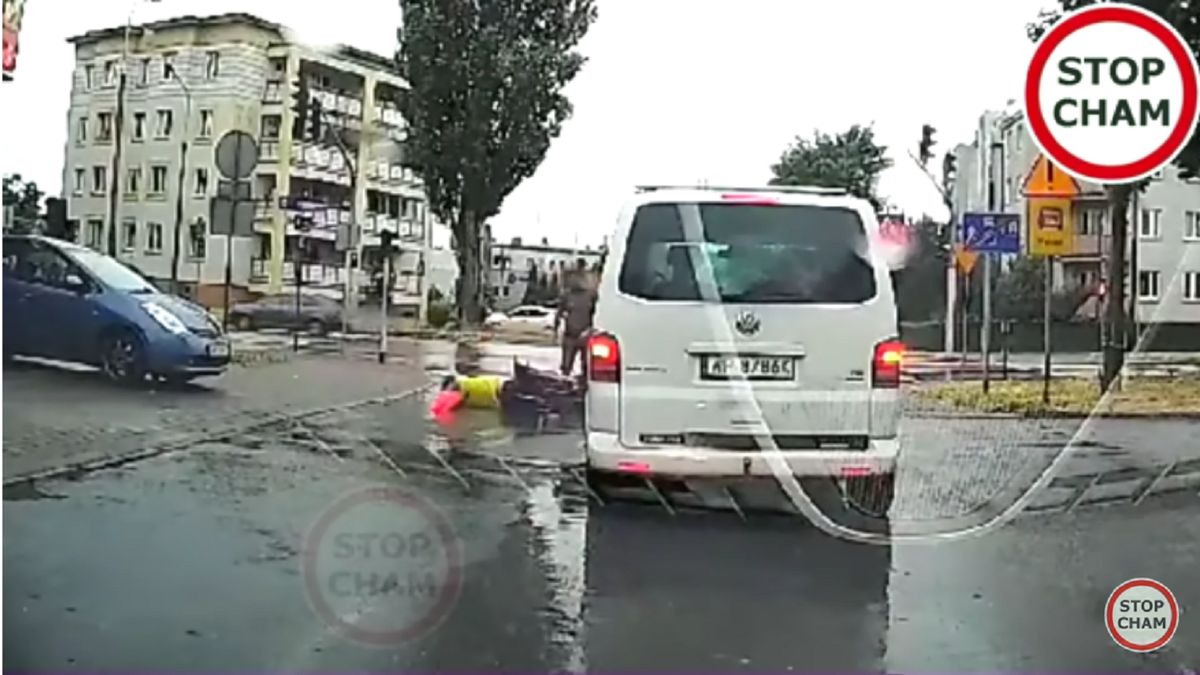 Rower wylądował pod kołami BMW