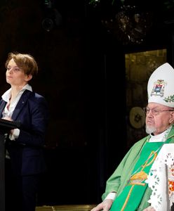 Jadwiga Emilewicz na ambonie. Ojciec Krzysztof Mądel: Myślałem, że ktoś ją wmanewrował