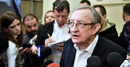 Józef Pinior nie trafi do więzienia