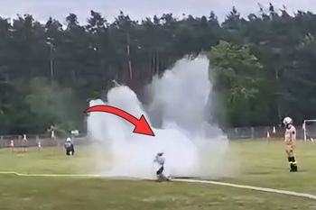 Wystrzeliło prosto w strażaka. Groźny wypadek podczas ćwiczeń