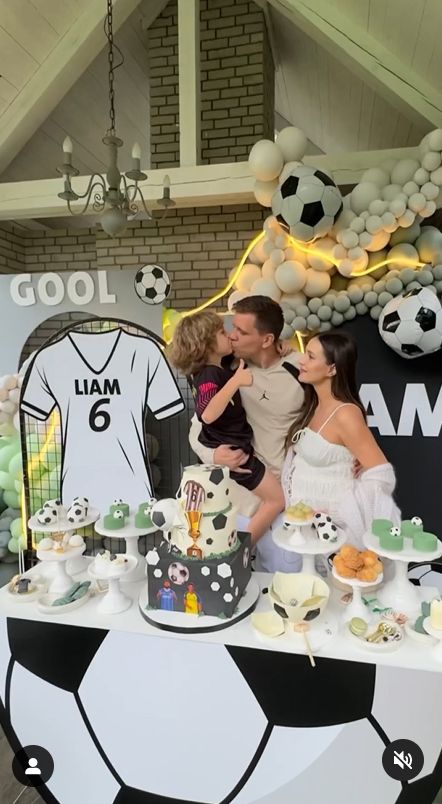 Marina i Wojtek Szczęśni świętują szóste urodziny Liama