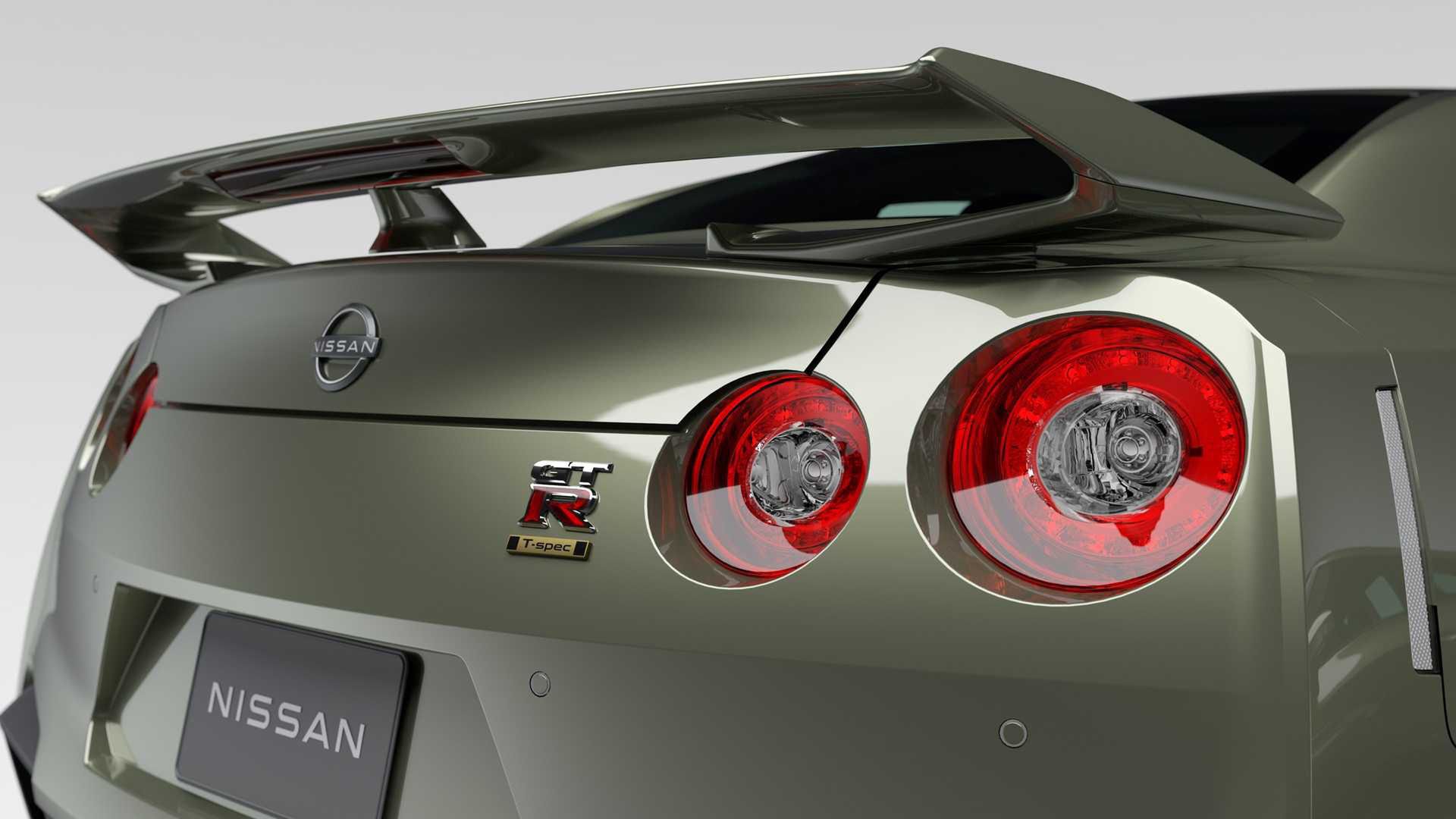 Nissan GT-R (2024)