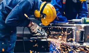 Polska gospodarka rośnie, ale jest problem na rynku pracy