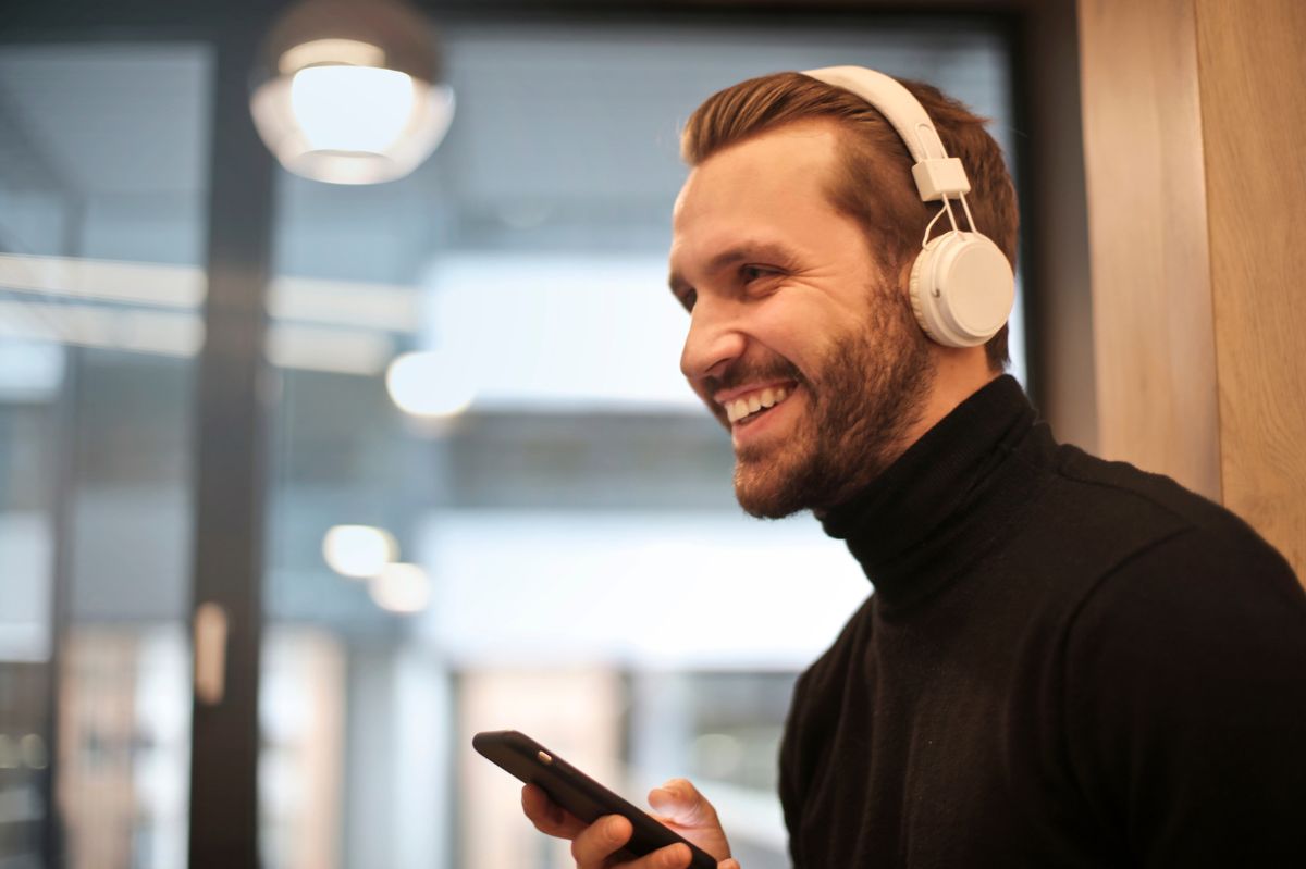 Noise-cancelling headphones are very popular.