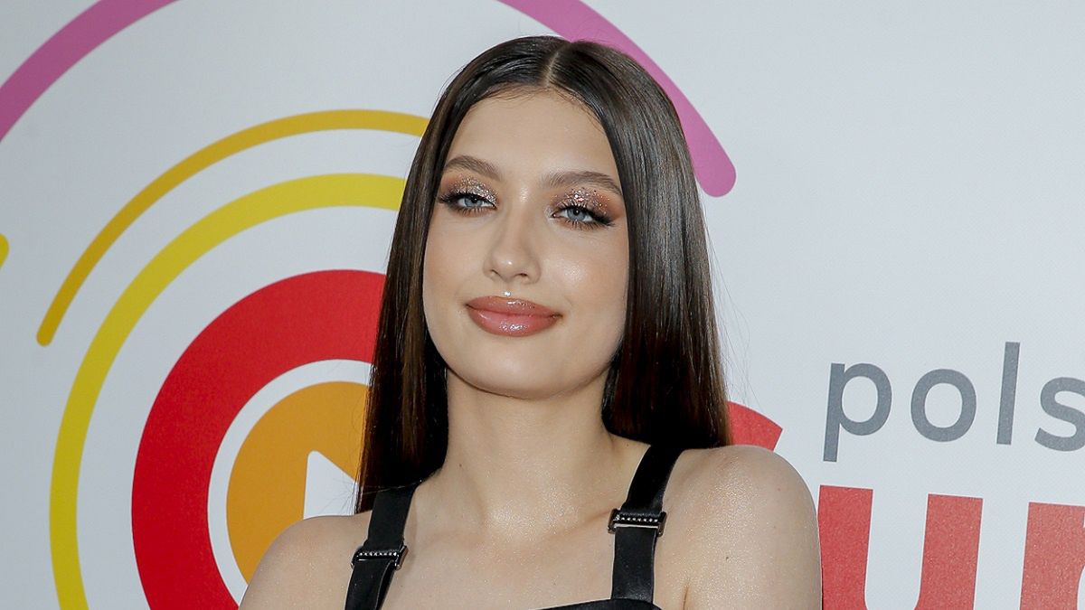 Viki Gabor odlicza dni do wakacji. W takim makijaż 15-latka świętowała koniec szkoły