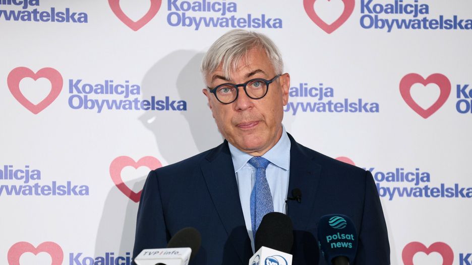 Konferencja prasowa Romana Gietycha
Fot. Anita Walczewska/East News, 18.06.2025. Warszawa. Konferencja prasowa Romana Giertycha (n/z) nt. konsekwencji  prawnych uchwaly PKW oraz nagran z jego udzialem.
Anita Walczewska