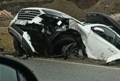 Zakopianka zablokowana po wypadku. Tworzą się korki