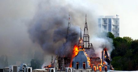 Dwa lata wojny, a gospodarka Ukrainy pozostaje prężna. Wzrasta mimo zniszczeń