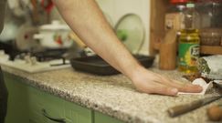 Ścierki mogą być siedliskiem bakterii. Sprawdź, jak uniknąć zatrucia