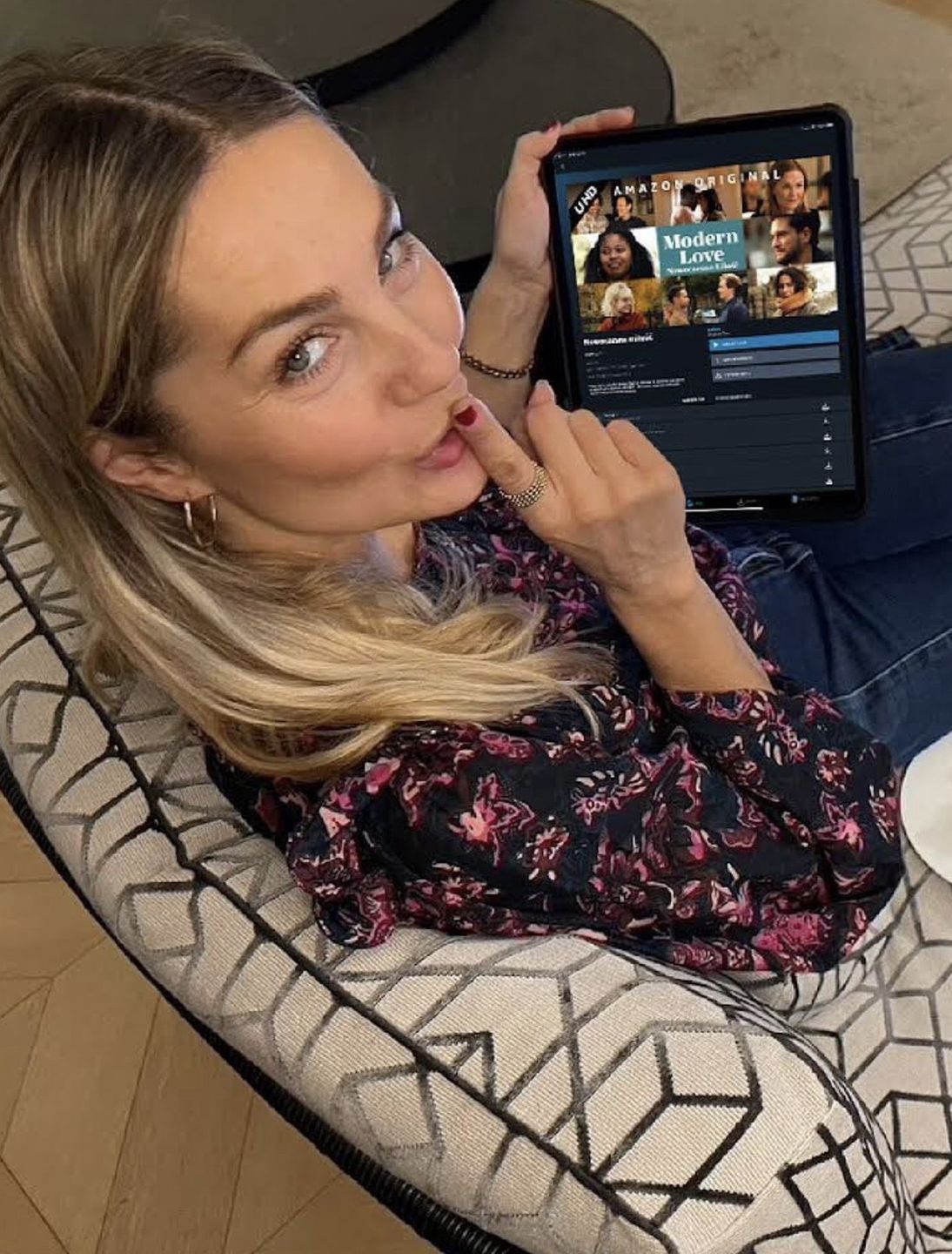 Małgorzata Socha krytykowana za reklamowanie cukierków w dniu protestów