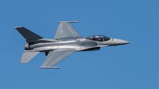 Myśliwiec F-16 runął obok bazy USA w Niemczech. "Kłęby czarnego dymu"