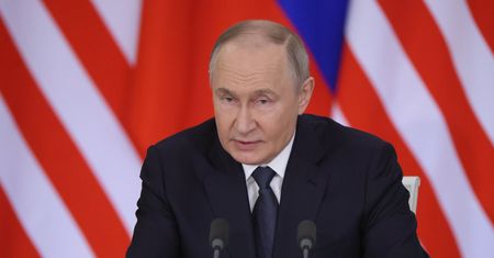 Rozmowy Rosji z Ukrainą w Stambule. Irytacja Białego Domu. Ekspert: "Putin przegiął"