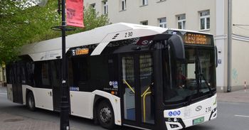 Jest darmowy dojazd na Dni Zduńskiej Woli 2025 miejskimi autobusami