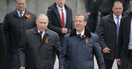 Groźby po decyzji ws. Putina. Miedwiediew: Patrzcie w niebo