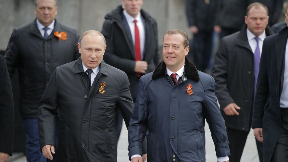 The 72nd anniversary of the end of World War II
epa05951846 Russian President Vladimir Putin (L) and Prime Minister Dmitry Medvedev (R) arrive for the Victory Day military parade in Red Square in Moscow, Russia, 09 May 2017. Russia celebrates the 72nd anniversary of the victory over the Nazi Germany in the World War II on 09 May 2017.  EPA/YURY KOCHETKOV 
Dostawca: PAP/EPA.
YURY KOCHETKOV