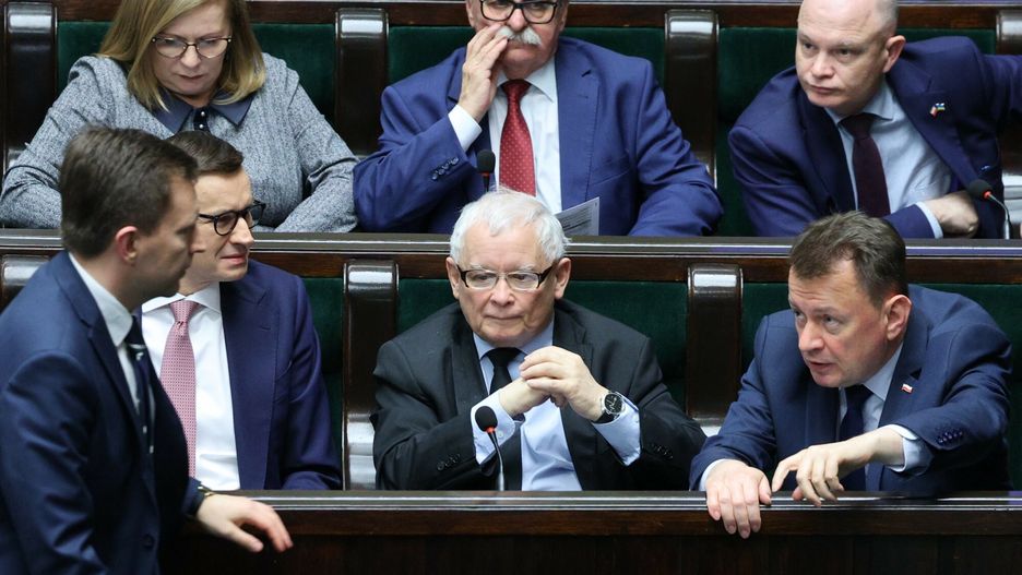 53. posiedzenie Sejmu IX kadencji
28.04.2022 Warszawa 53. posiedzenie Sejmu IX kadencji   Fot Jacek Dominski/REPORTER
n/z: Lukasz Schreiber, Mateusz Morawiecki, Jaroslaw Kaczynski, Mariusz Blaszczak
JACEK DOMINSKI/REPORTER