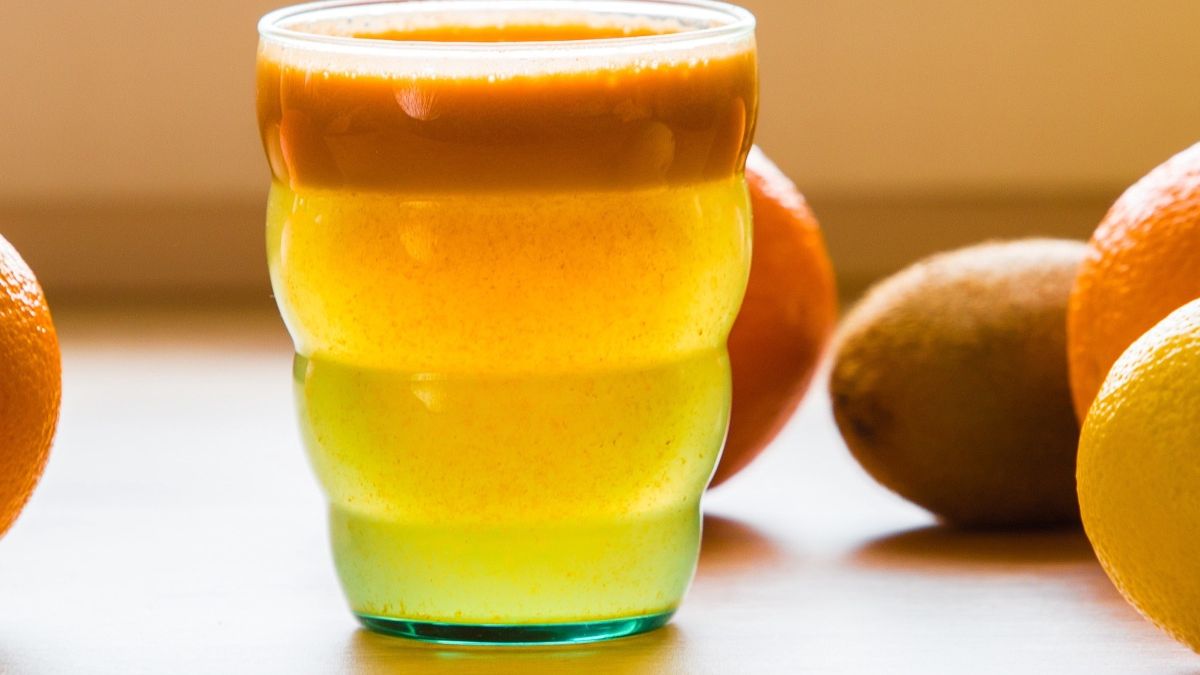 Napój z kurkumy, imbiru i cynamonu