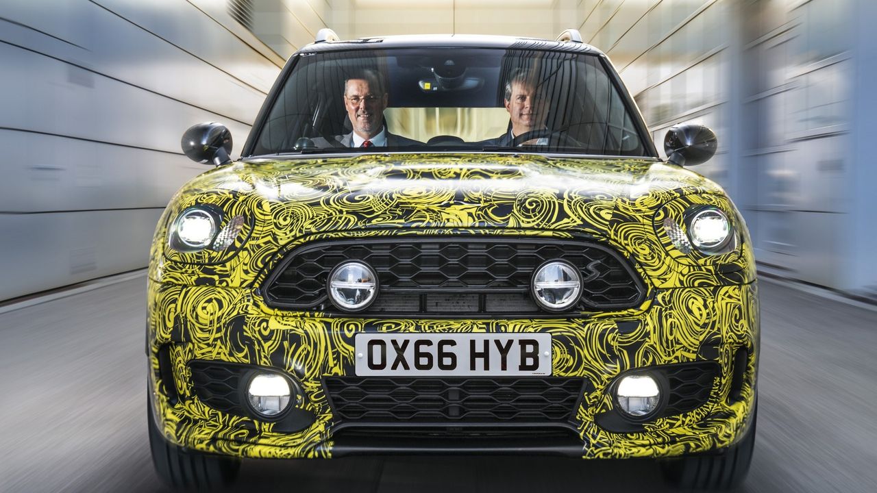 MINI Countryman eDrive – pierwsza hybryda marki przed premierą