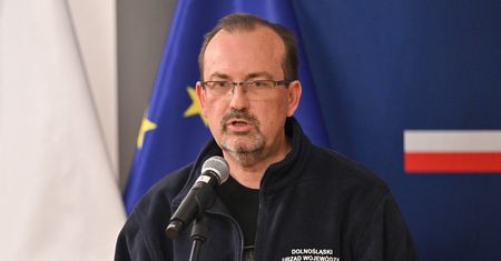 "Wyzwania są zbyt duże". Na Dolny Śląsk ściągane jest wojsko