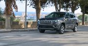 Jeep Cherokee po liftingu: nowa twarz i zmiany pod maską