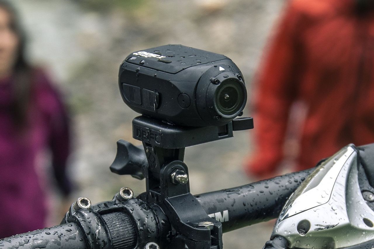 Nowy konkurent dla GoPro. Ghost X - kamera sportowa z długim czasem nagrywania