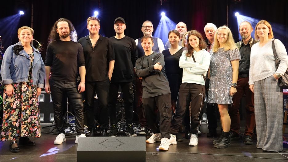 Rockowe Mikołajki z zespołem Perfekcyjne Przeboje. Koncert dla przyjaciół Centrum Kultury i Biblioteki Publicznej