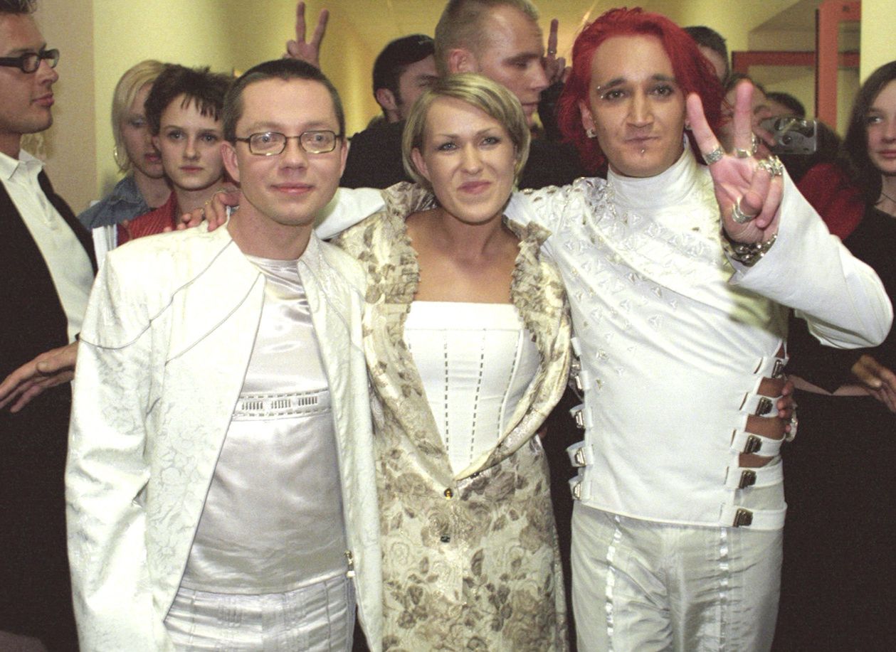 Michał Wiśniewski, Justyna Majkowska, Jacek Łągwa, 2003 r. 