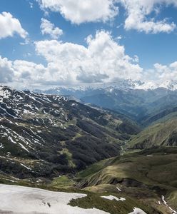Rosja domaga się połowy wsi i kawałka góry. Roszczenia terytorialne Moskwy