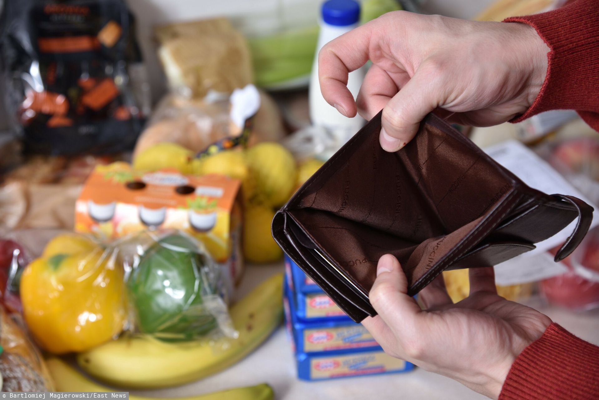 wiadomości,aktualności,WP Wiadomości Te dane mogą niepokoić. Co piąty Polak nie ma żadnych oszczędności