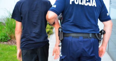 Brutalny napad. Sprawcą miał być 20-latek, tak naprawdę to jeszcze dziecko