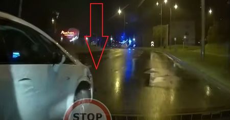 Mogła doprowadzić do kolizji. "Kierunek nie był widoczny?"