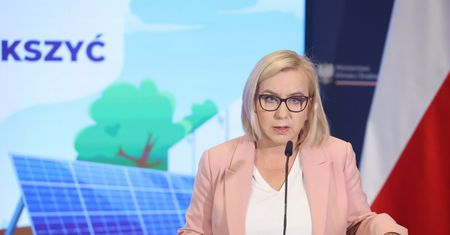 "Zielony kompas dla Polski". Cel będzie ambitny. 792 mld zł na transformację