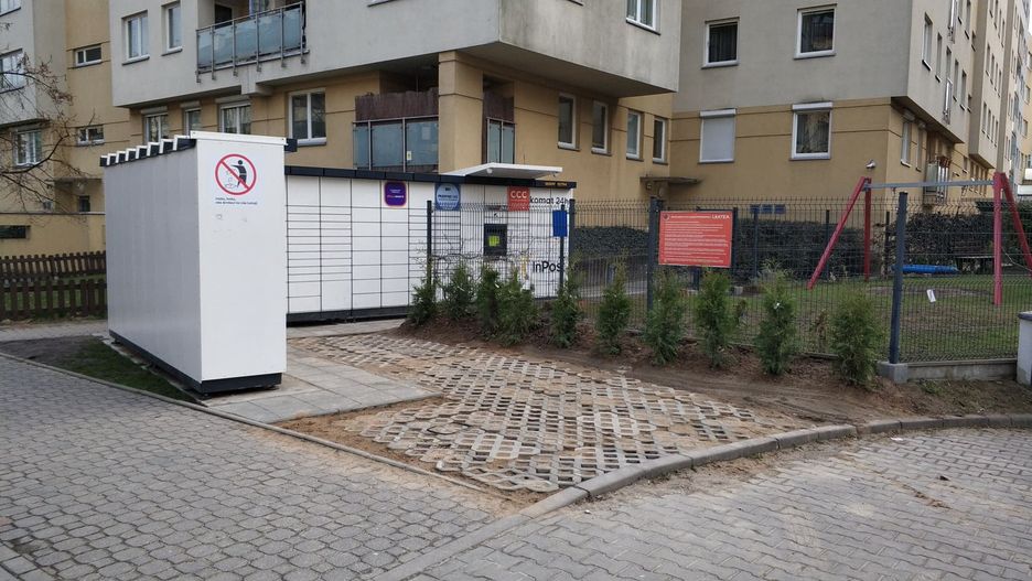 Jeden z Paczkomatów InPostu 