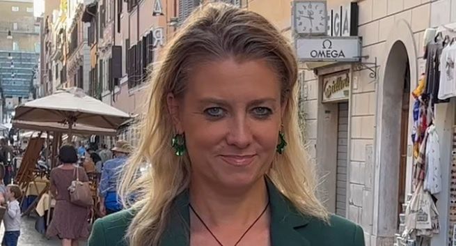 Magdalena Wolińska-Riedi od półtora miesiąca odsunięta od pracy. TVP wysłała do Włoch inną dziennikarkę