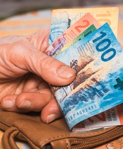 Taką emeryturę dostaje w Szwajcarii. 67-latka podała kwotę