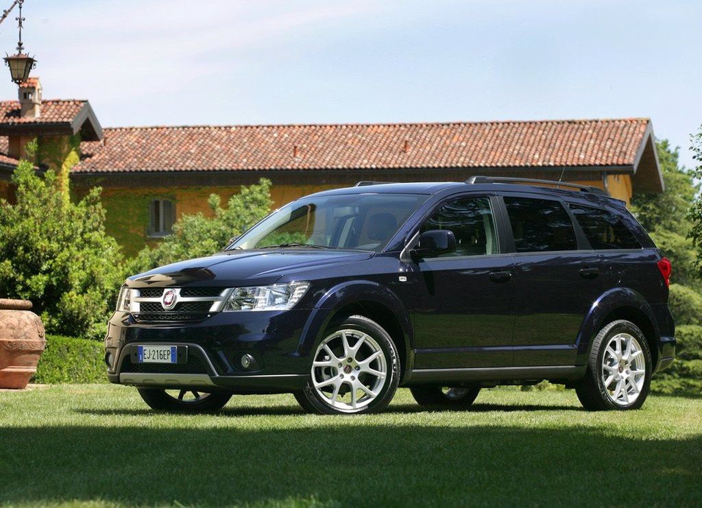Jak przez lata zmieniał się Fiat? [galeria] 85