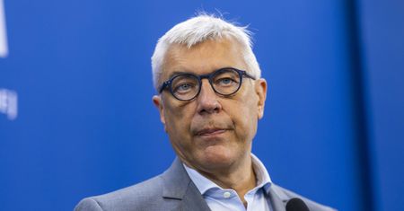 Miliony złotych dla kancelarii Giertycha na przeciąganiu procesów frankowiczów. "Określone rezultaty"