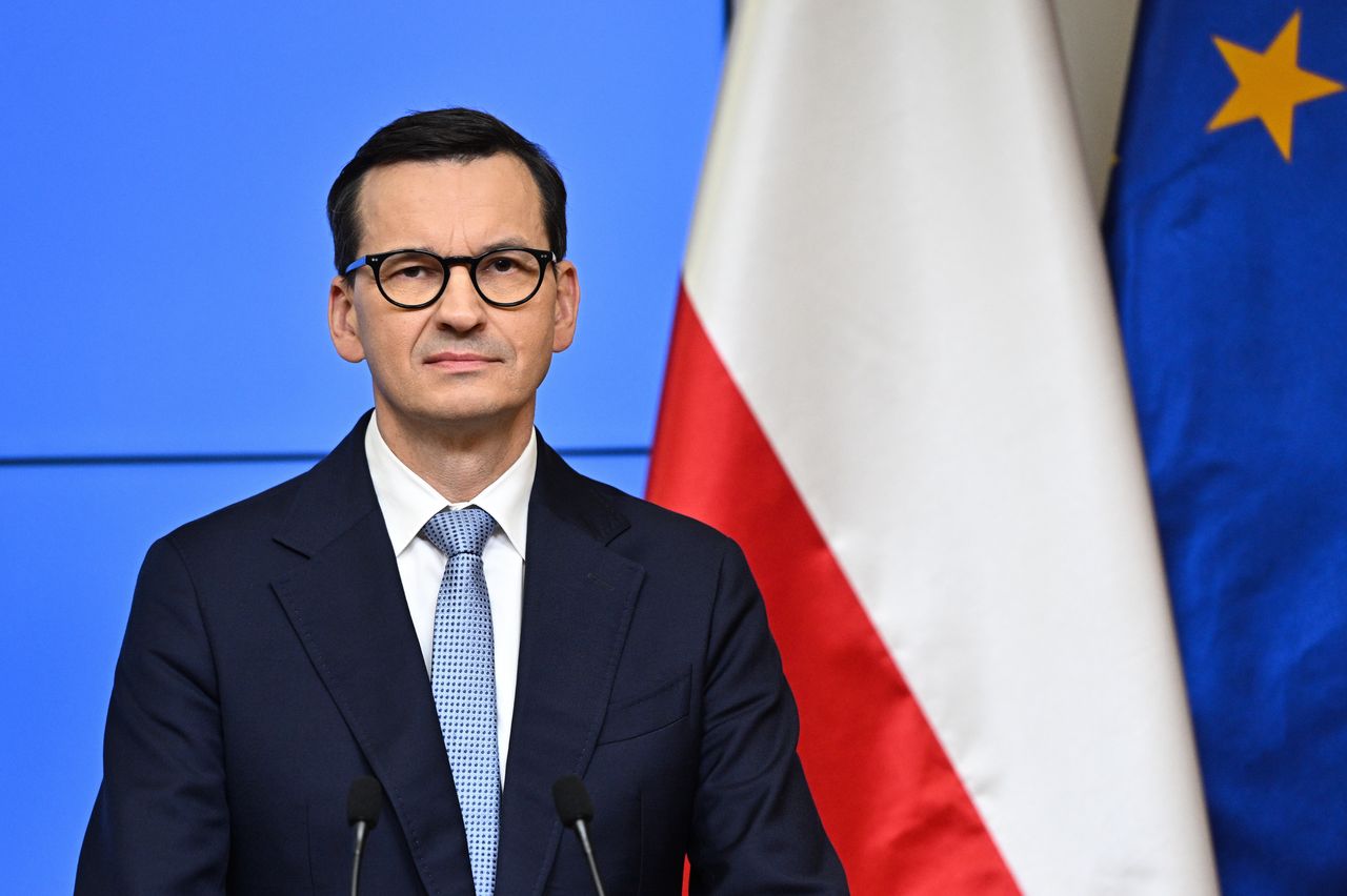 "Proces tworzenia rządu trwa". Morawiecki odkrywa karty