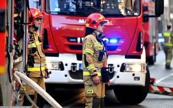 Podejrzane paczki w dwóch urzędach w Olkuszu. Ewakuacja i akcja służb