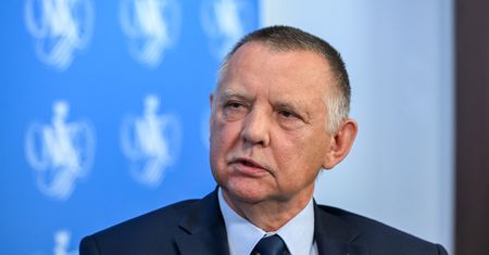 Czarne chmury nad poprzednio rządzącymi? Banaś zabiera głos