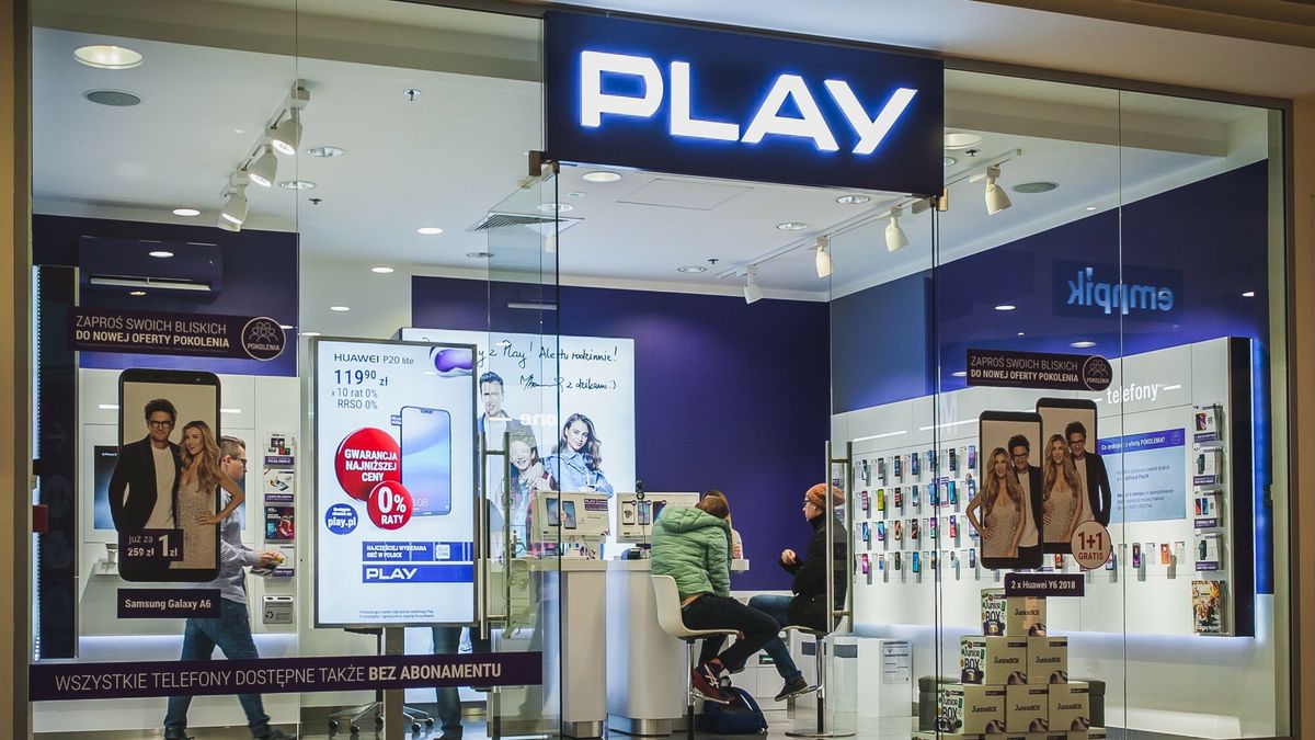 Opłata za nic? UOKiK wszczyna postępowanie wobec Play