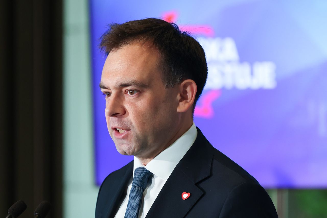 "Zakończenie finansowania". Dają Polsce 5 lat