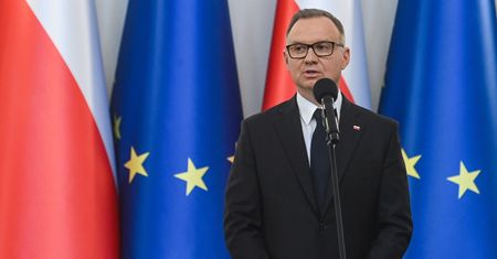 Kijów reaguje. "Duda nie mówił o zamknięciu lotniska w Rzeszowie dla dostaw uzbrojenia"