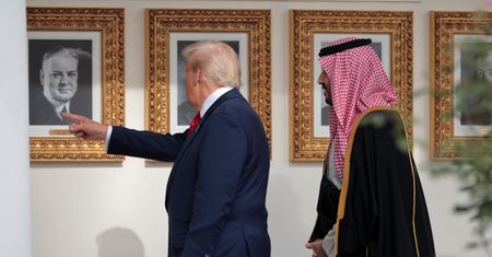 Trump wyśmiał Bidena przy saudyjskim księciu. Jest nagranie