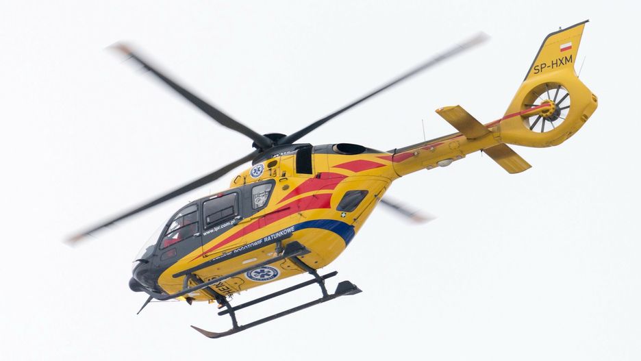 reporter_baza_2021-1222.12.2021 Gdansk Helikopter Eurocopter EC135 Lotnicze Pogotowie Ratunkowe LPR Fot. Wojciech Strozyk/REPORTERWojciech Strozyk/REPORTER