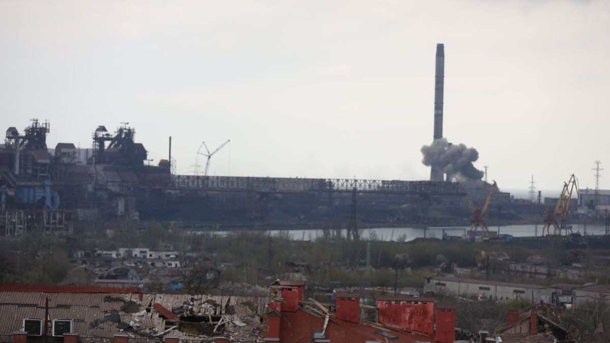 Według Pentagonu siły rosyjskie wycofują się z Mariupola 