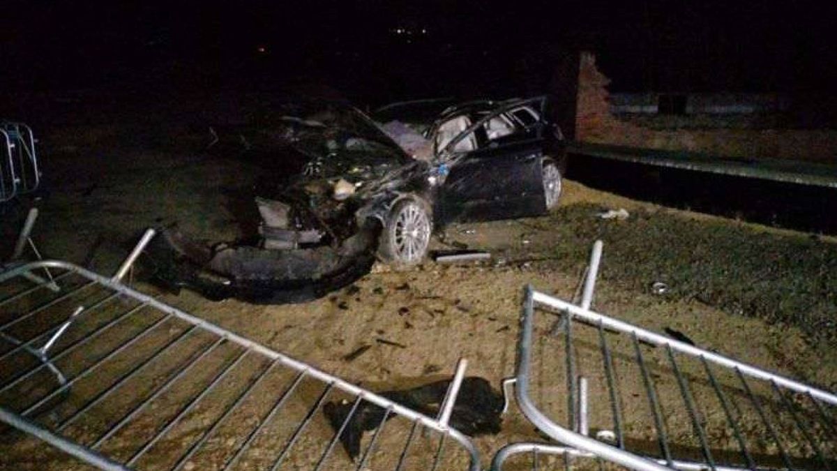 Audi rozbiło się pod Kraśnikiem (woj. lubelskie)