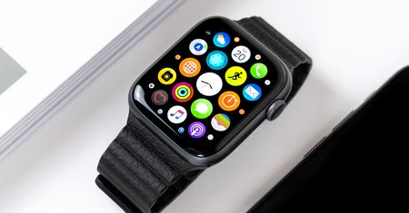 microLED-y w elektronice. Rewolucja ma rozpocząć się od smartwatchów Apple'a